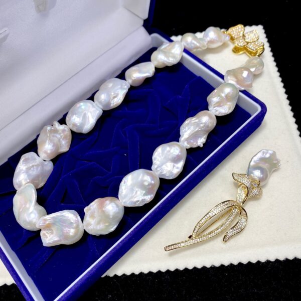 Natural Large Particle Baroque Shaped Freshwater Pearl Necklace For Women - Image 3