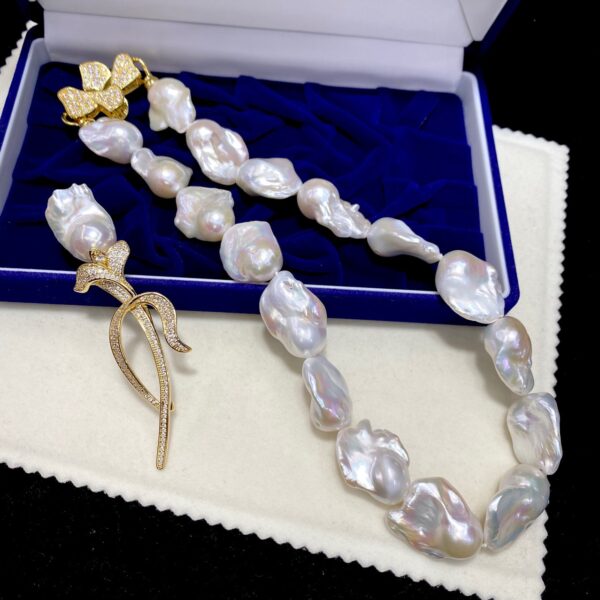 Natural Large Particle Baroque Shaped Freshwater Pearl Necklace For Women - Image 5