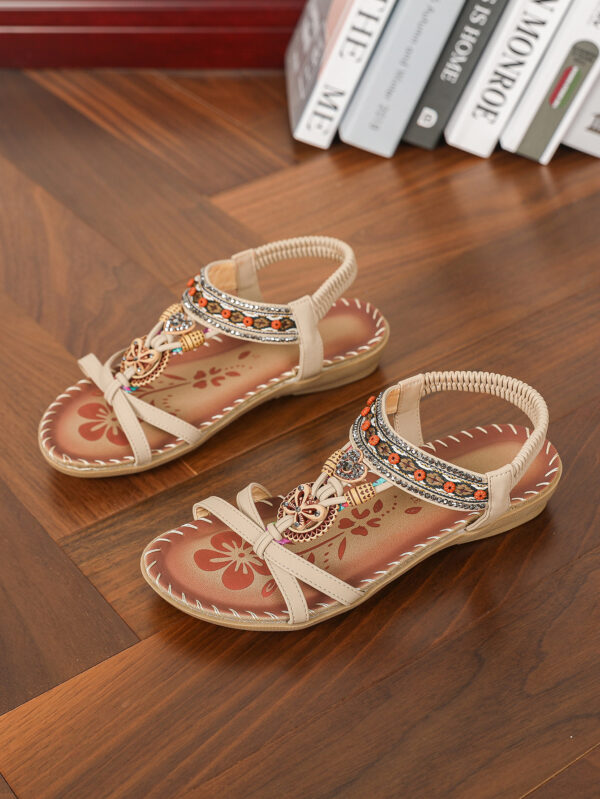 Women's Large Size Flat Bottom Flower Rhinestone Sandals - Image 7